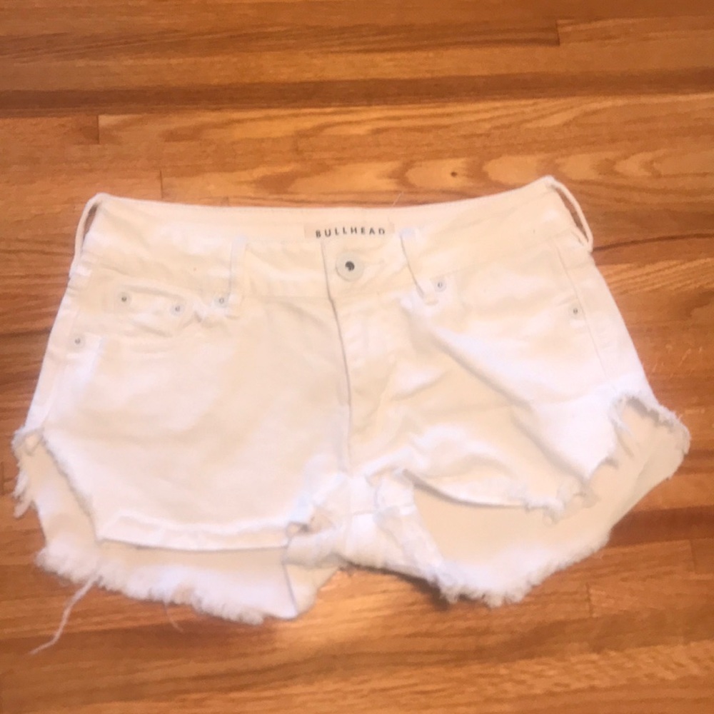Bullhead denim co. White cut off jean shorts